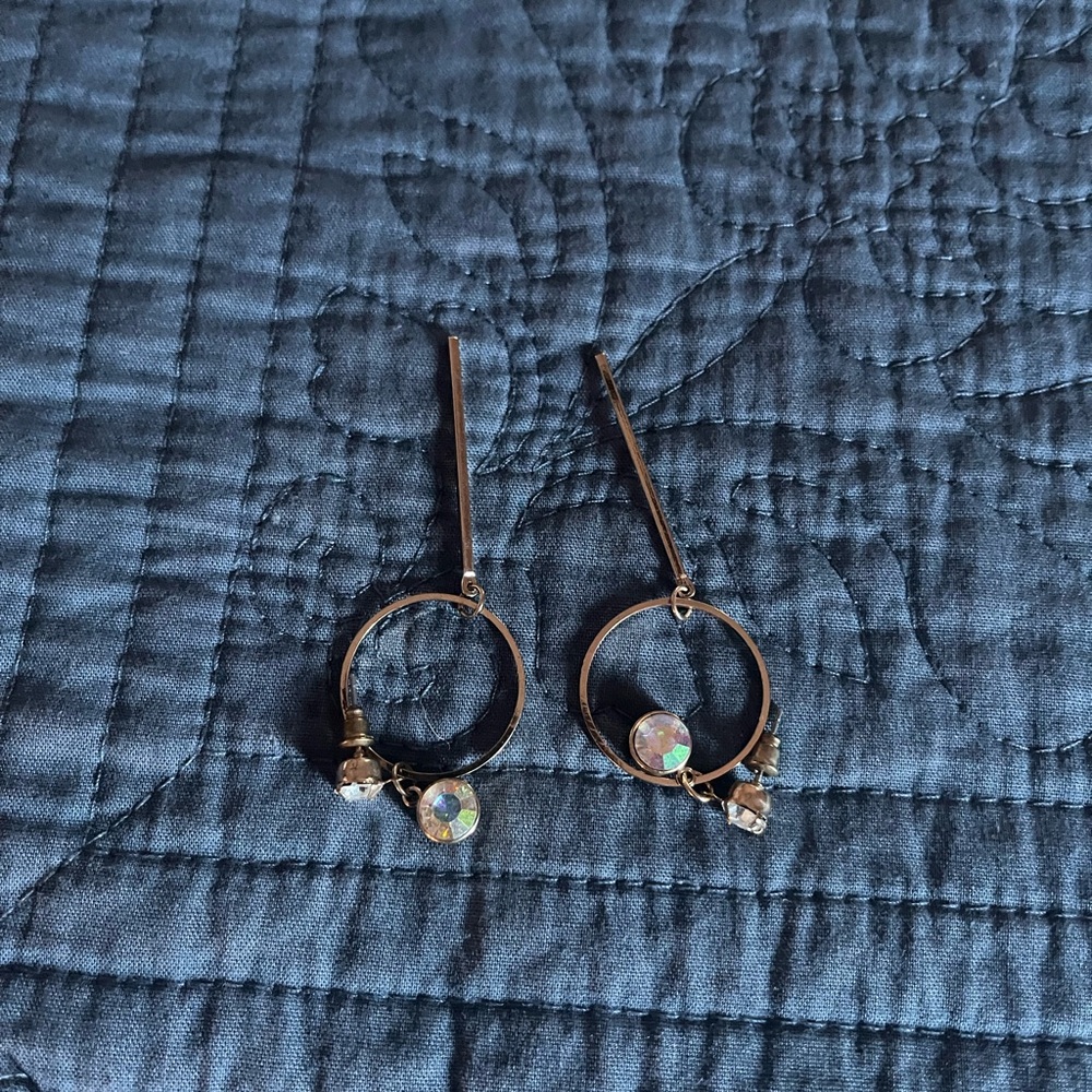 Chic Silver Hoop Earrings with White Beads